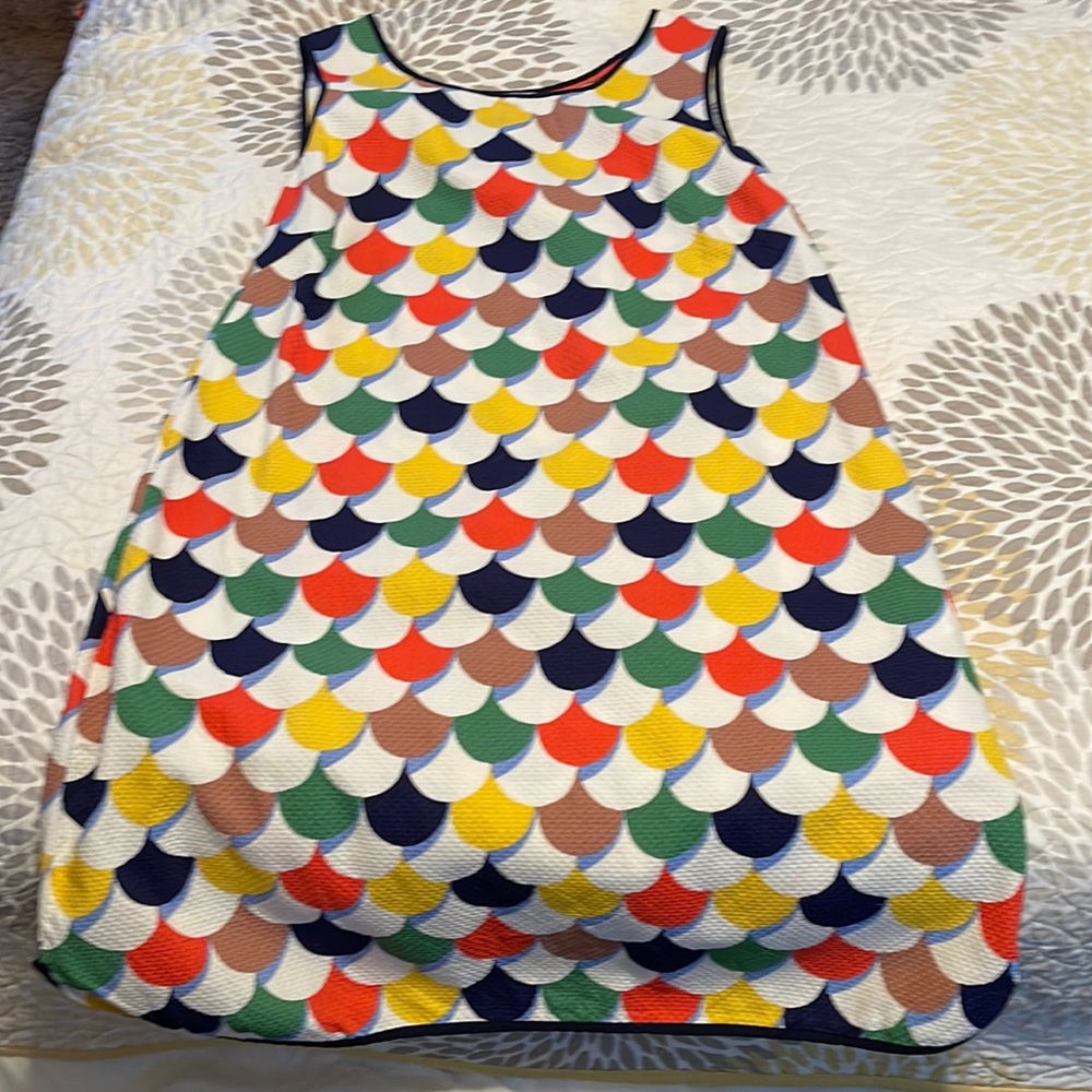 Sassy and fun Boden dress- like new! Size 12R. Light cotton, with side pockets.